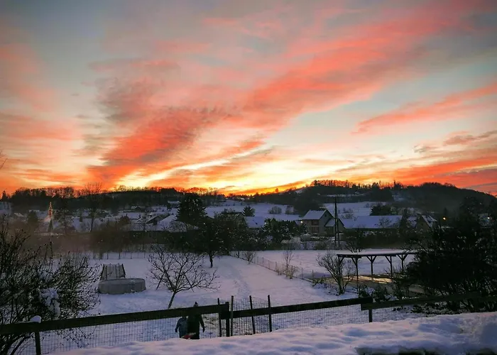 Und Im Idyllischen Vierkanthof, Gruppenurlaube 公寓 Fürstenfeld